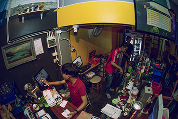 Yawk Bar Photos