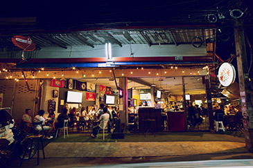 Yawk Bar Photos