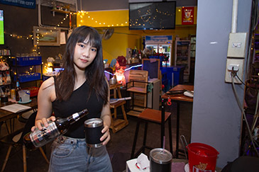 Yawk Bar Photos