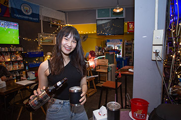 Yawk Bar Photos