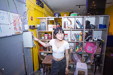 Yawk Bar Photos