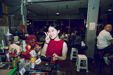 Yawk Bar Photos