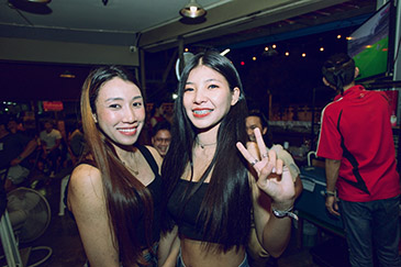 Yawk Bar Photos