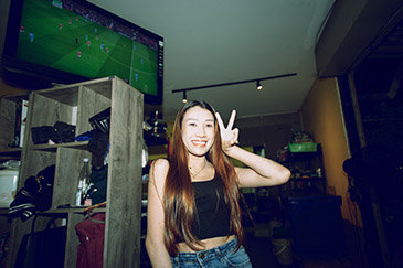 Yawk Bar Photos