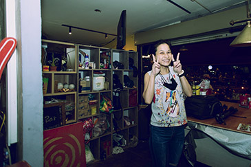 Yawk Bar Photos
