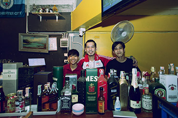 Yawk Bar Photos